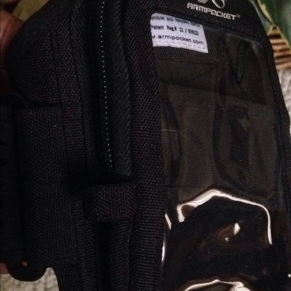 Armpocket - Picture 6 of 7